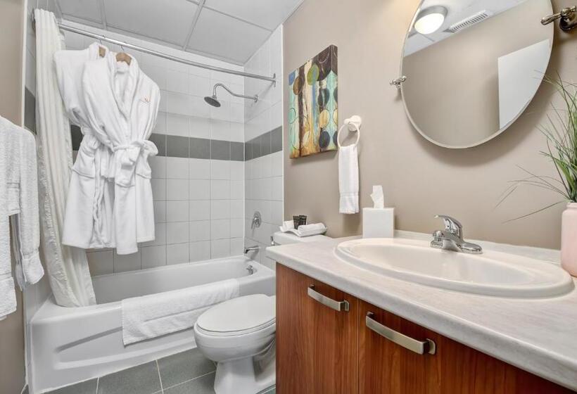 سوییت, Willowdale Hotel Toronto North York