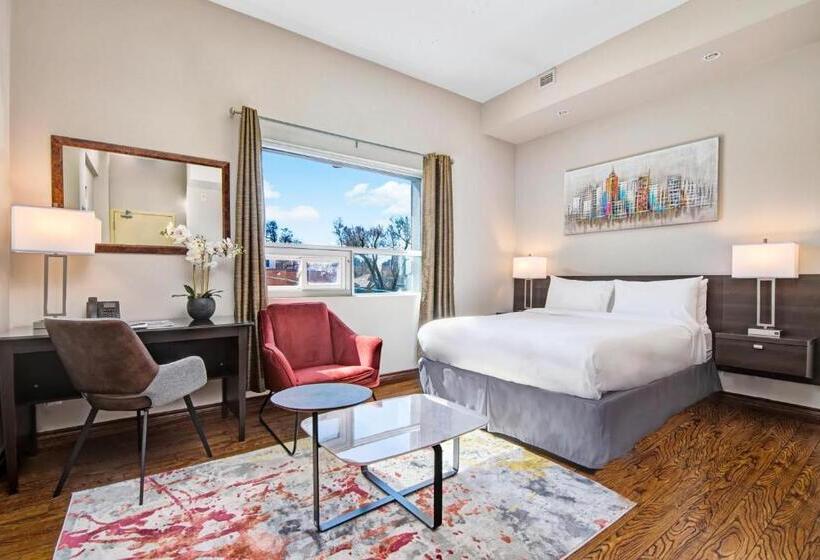 سوییت لوکس, Willowdale Hotel Toronto North York