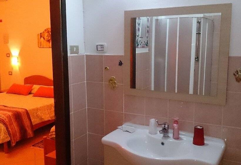 Номер Стандарт Трехместный, Il Mirto E La Rosa