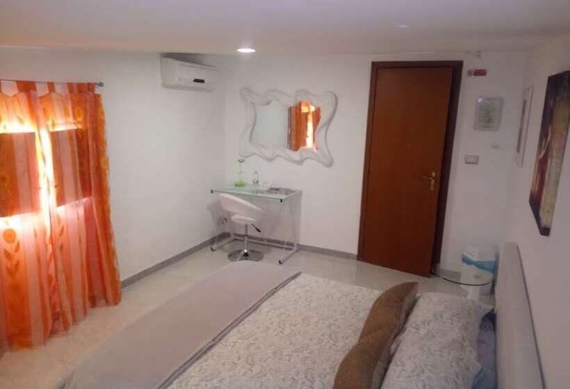 标准间, Il Mirto E La Rosa