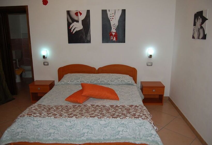 スタンダードルーム, Il Mirto E La Rosa