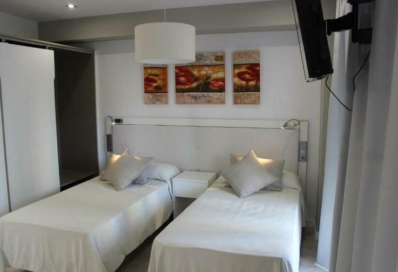 سوئیت پریمیوم, Flamingo Beach Resort   Adults Recommended