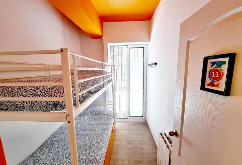 اتاق استاندارد با سرویس بهداشتی مشترک, Arc House Gracia