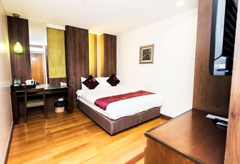 Номер Deluxe, Bally Suite Silom