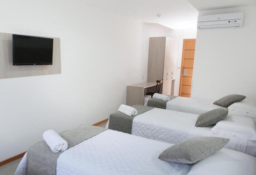 디럭스 트리플 룸, Canasvieiras Internacional