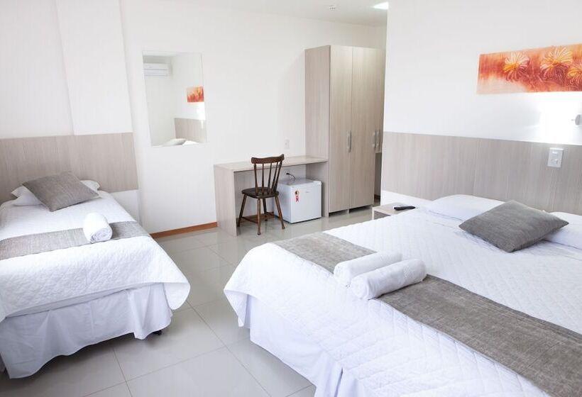 اتاق لوکس سه تخته, Canasvieiras In   Hci