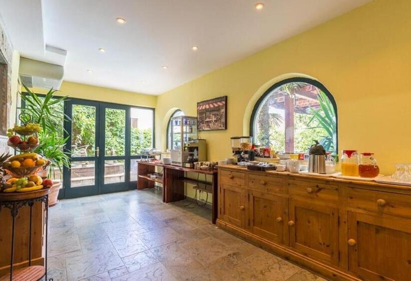 豪华海景房, Castelletto