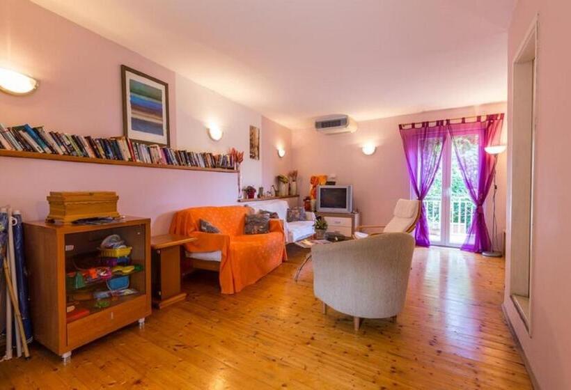 标准间, Castelletto