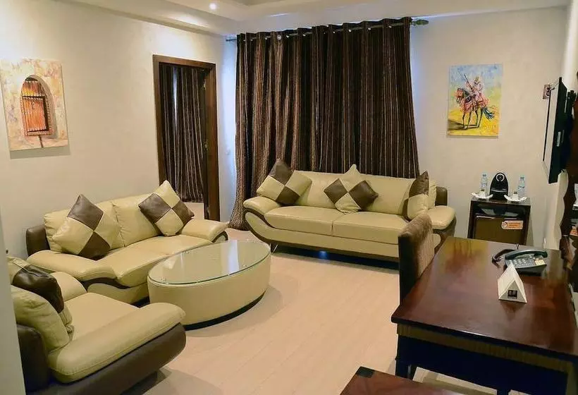 سوییت, Chams