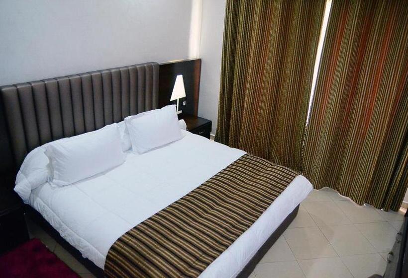 스탠다드 룸, Chams