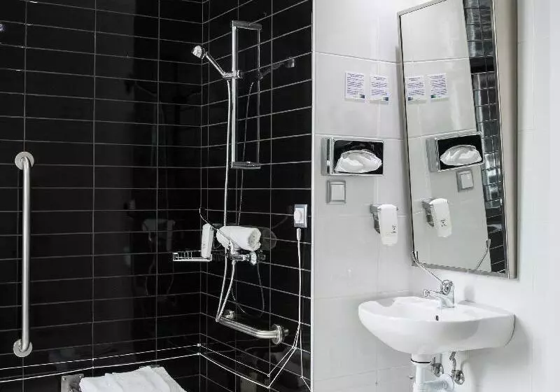 Standard Room Adapted for people with reduced mobility