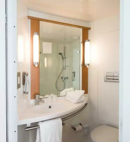 اتاق استاندارد, Ibis Edinburgh Centre South Bridge – Royal Mile