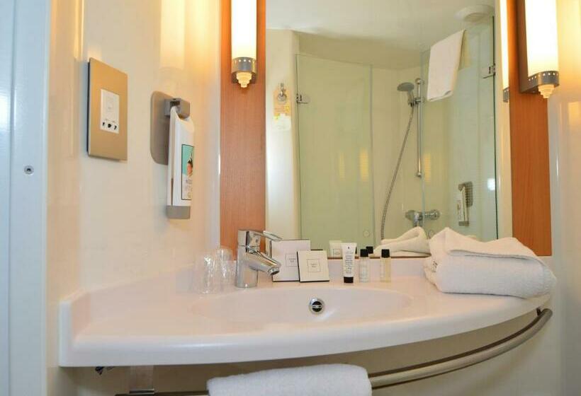 프리미엄 룸, Ibis Edinburgh Centre South Bridge – Royal Mile