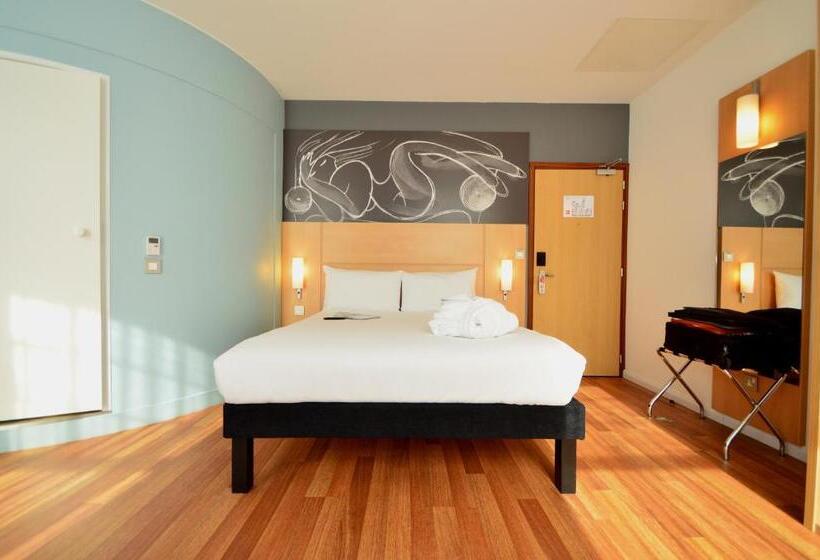 חדר סטנדרט, Ibis Edinburgh Centre South Bridge – Royal Mile