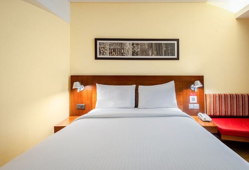 高级大房间, Ibis New Delhi Aerocity An Accor Brand