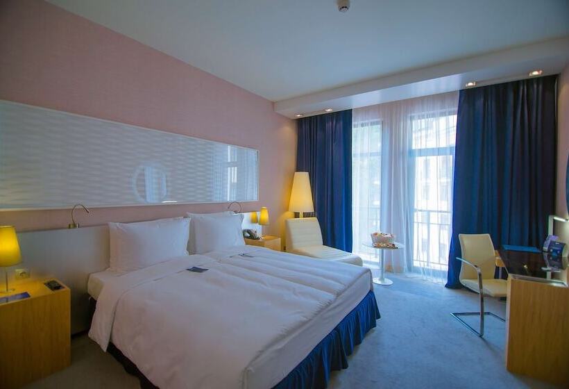 带阳台精选间, Radisson  Rosa Khutor