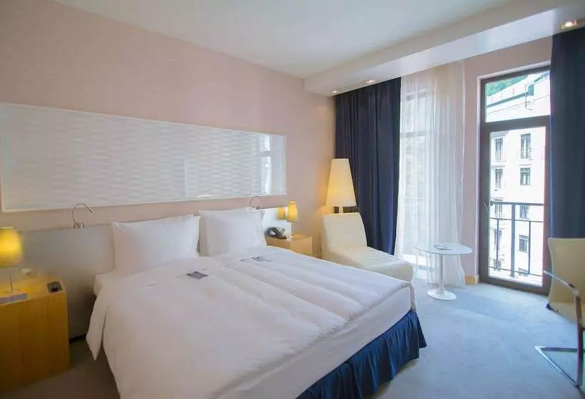 اتاق پریمیوم با بالکن, Radisson  Rosa Khutor