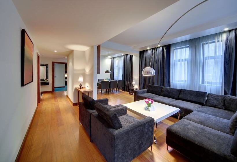 سوئیت پرزیدنت, Radisson  Rosa Khutor