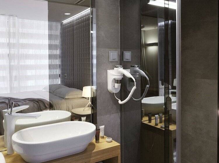 اتاق استاندارد, Vander Urbani Resort   A Member Of Design Hotels
