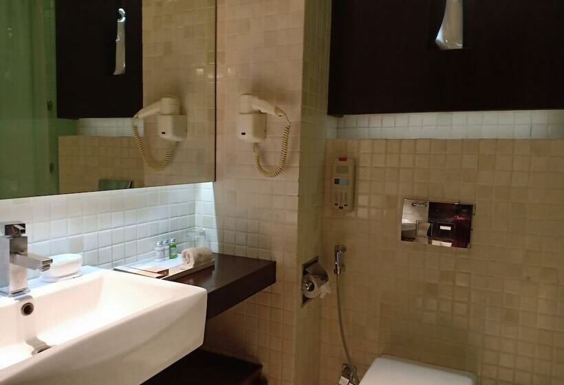 スタンダードルーム, Monotel