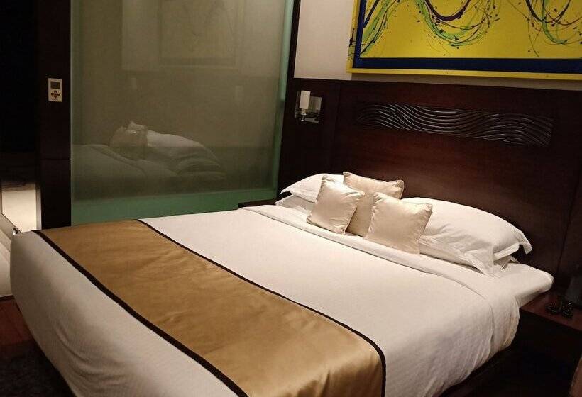 スタンダードルーム, Monotel