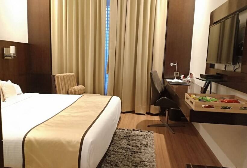 スタンダードルーム, Monotel