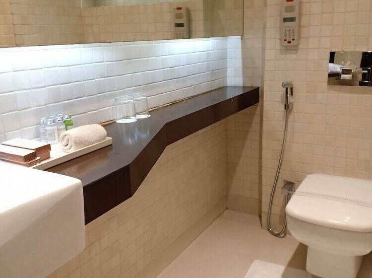 スイート, Monotel