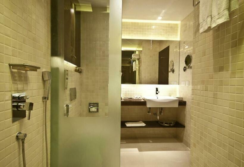 クイーンサイズベッドのスタンダードルーム, Monotel