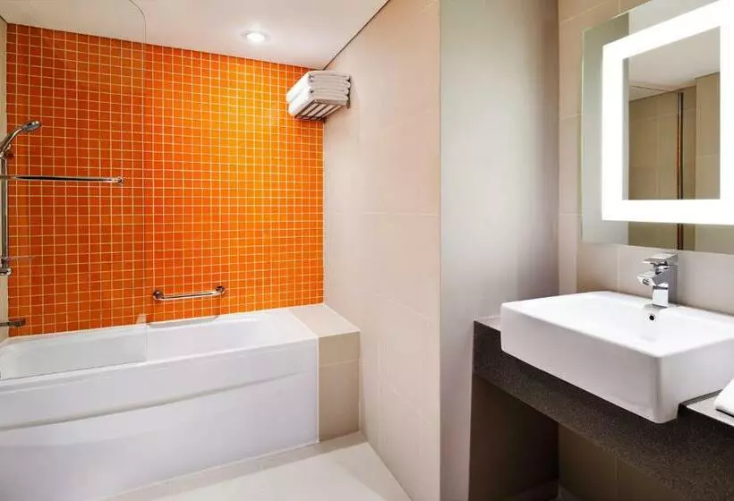 سوئیت 2 خوابه, Novotel Dubai Al Barsha