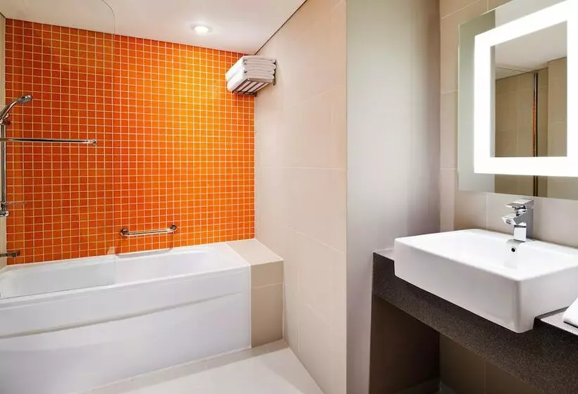 سوئیت 2 خوابه, Novotel Dubai Al Barsha