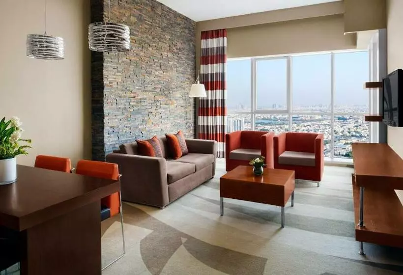 سوییت, Novotel Dubai Al Barsha