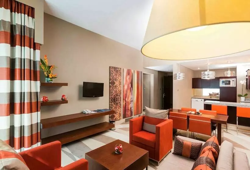 سوییت, Novotel Dubai Al Barsha