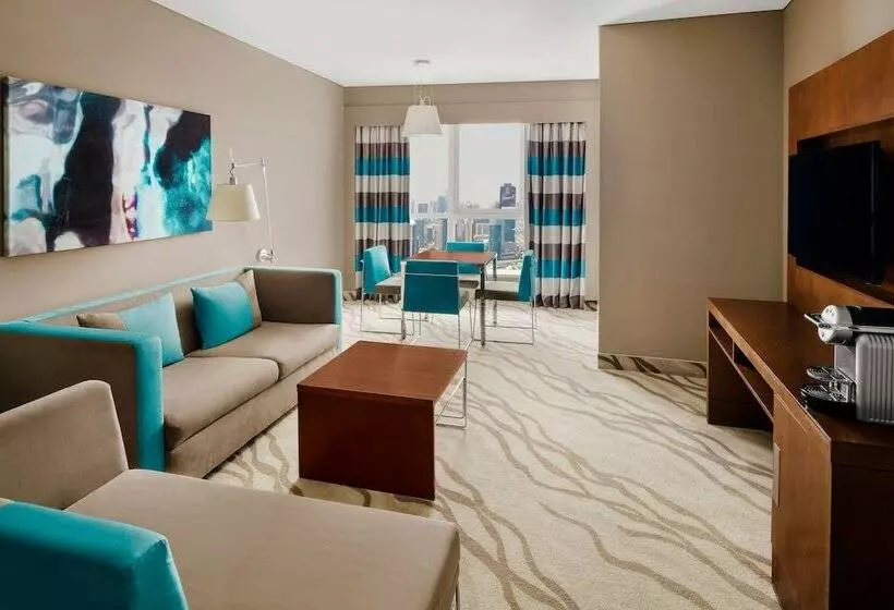 سوییت اجرایی, Novotel Dubai Al Barsha