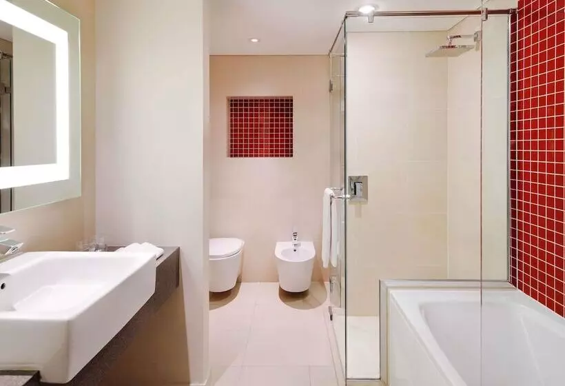 اتاق سوپریور, Novotel Dubai Al Barsha
