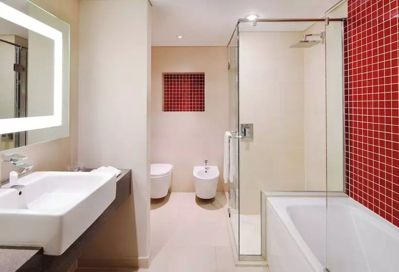 سوییت جونیور, Novotel Dubai Al Barsha