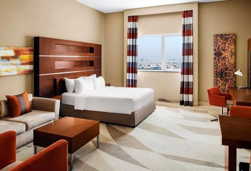 سوییت جونیور, Novotel Dubai Al Barsha
