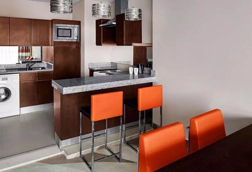سوییت, Novotel Dubai Al Barsha