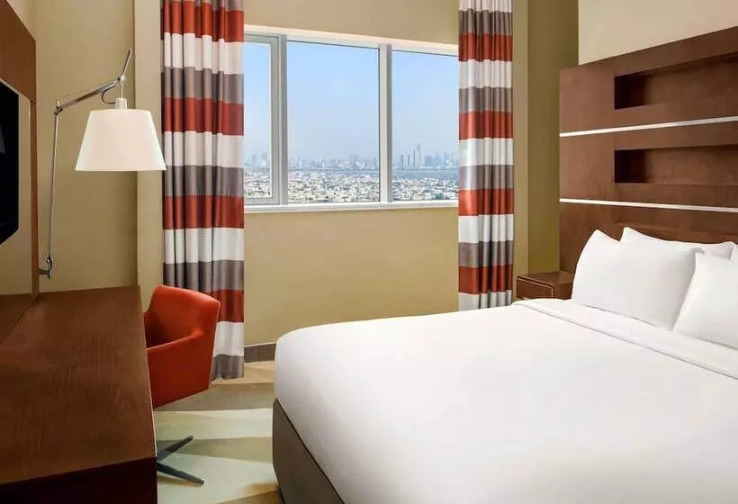سوییت, Novotel Dubai Al Barsha