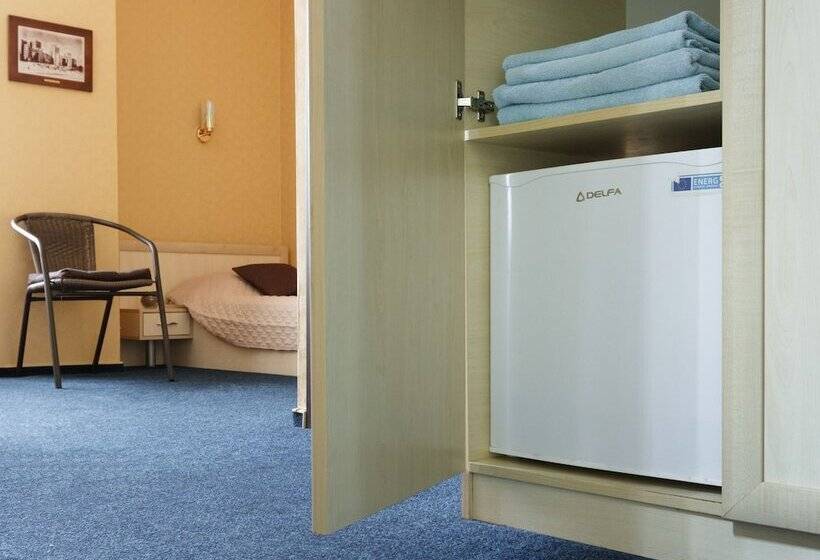 غرفة إقتصادية, Asotel