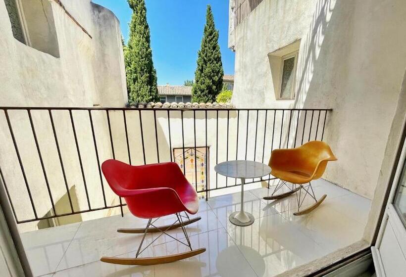 اتاق لوکس با بالکن, Hôtel Particulier Maison Artishow