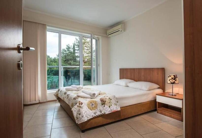 דירת חדר, Apart Complex Aquamarine