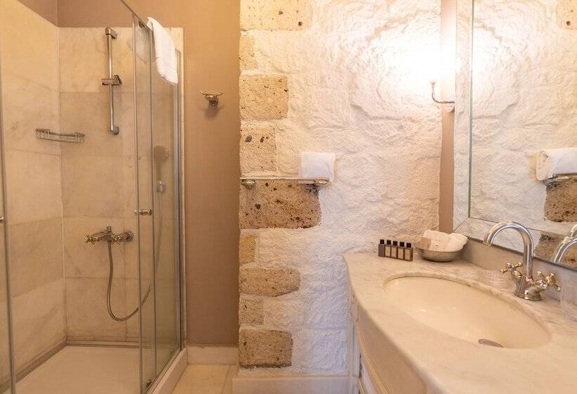 Quarto clássico, Beyevi Alacati