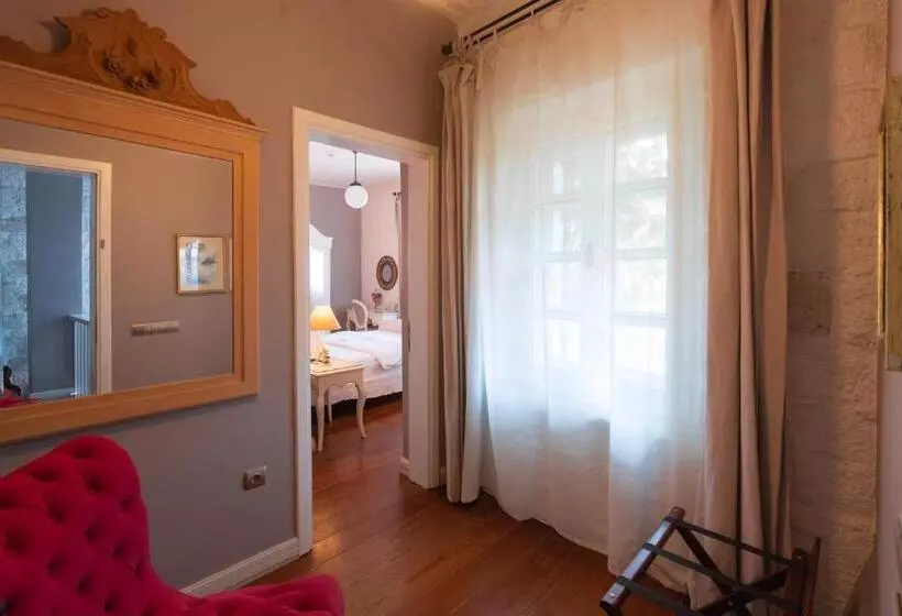 اتاق کلاسیک, Beyevi Alacati