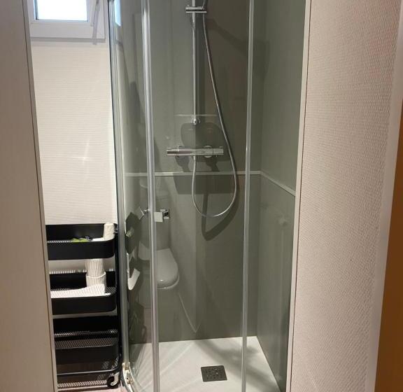 غرفة قياسية, Le Faisan