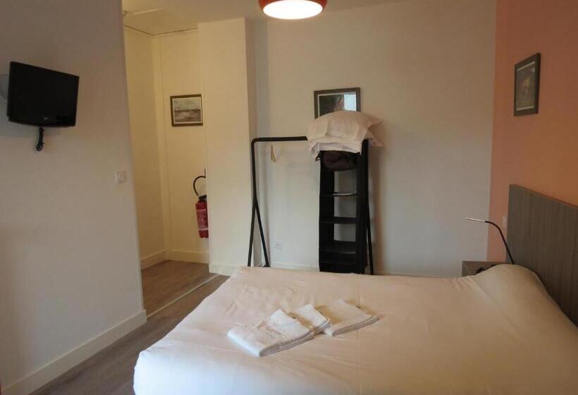 غرفة قياسية, Le Faisan