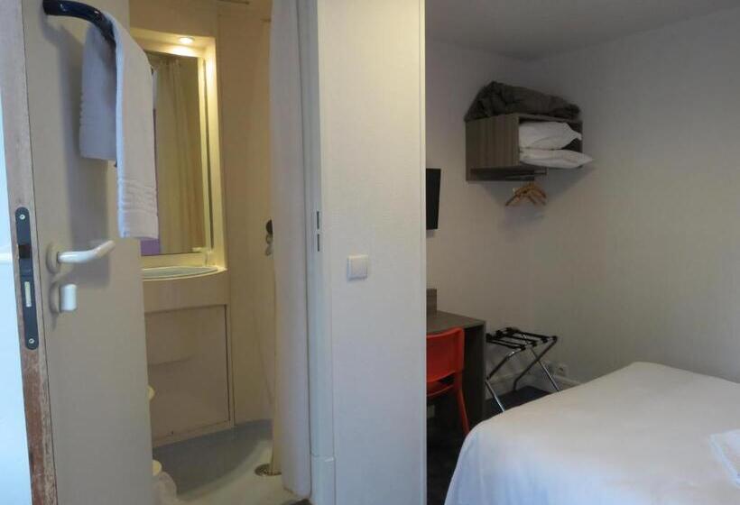 غرفة قياسية ثلاثية, Le Faisan