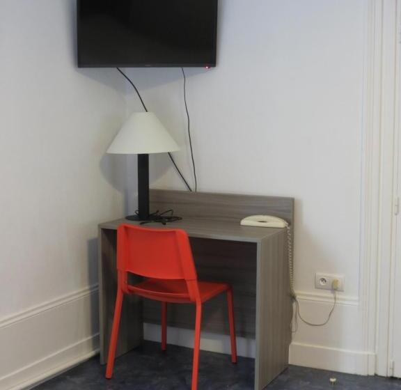 غرفة عائلية, Le Faisan