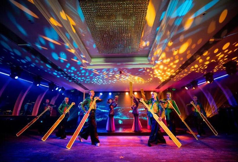 سوئیت کلاسیک, Paradise Suites