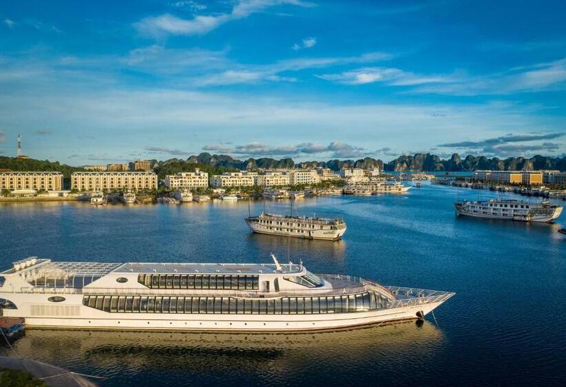 سوئیت کلاسیک, Paradise Suites