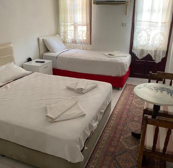 Camera Standard Vista Mare con Balcone, Sevgi Hotel Kalkan